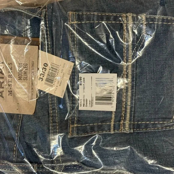 Ariat Men’s Blue Denim M8 Jeans - Picture 4 of 4